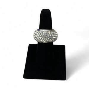 Elegant Silver Crystal Ring